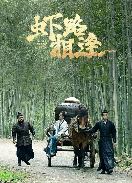 出租房公共浴室安裝攝像頭偷拍兩個妹子一起來洗澡脫光了都喜歡往對方奶子上瞄 - 911爆料网