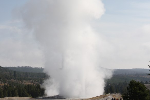 090